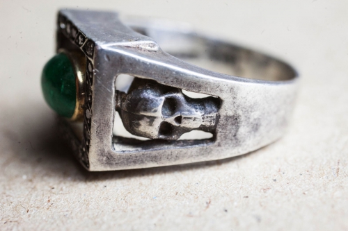 HD Custom jewelery anello teschio smeraldo10