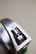 HD Custom jewelery anello teschio smeraldo14
